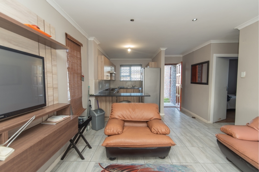 2 Bedroom Property for Sale in Parsonsvlei Eastern Cape
